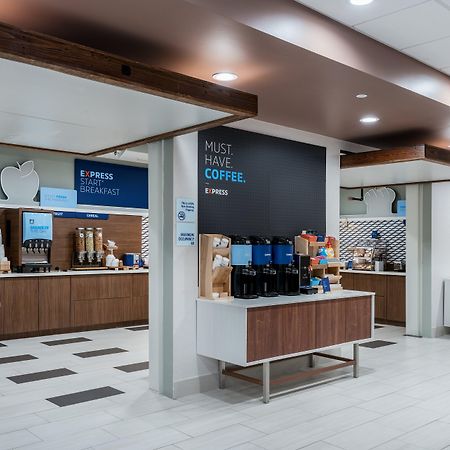 Holiday Inn Express & Suites- Sugar Land Se - Missouri City By Ihg Exterior foto